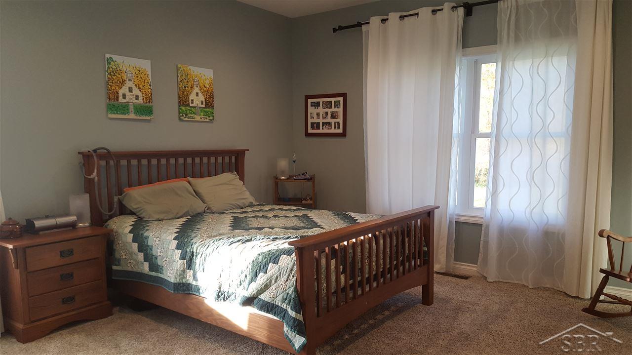 10317 Buck Road Freeland, MI 48623 - Photo 9 of 13 31306661-8.JPG