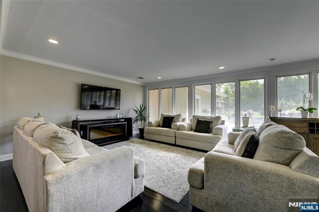 30 Bogert Road Pine Brook, NJ 07058 - Photo 8 of 46
