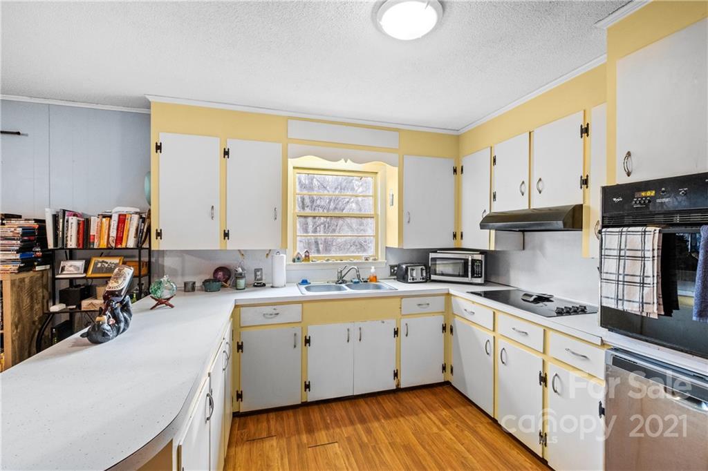 654 Webb Road Ellenboro, NC 28040 - Photo 5 of 27 Gallery Image 5