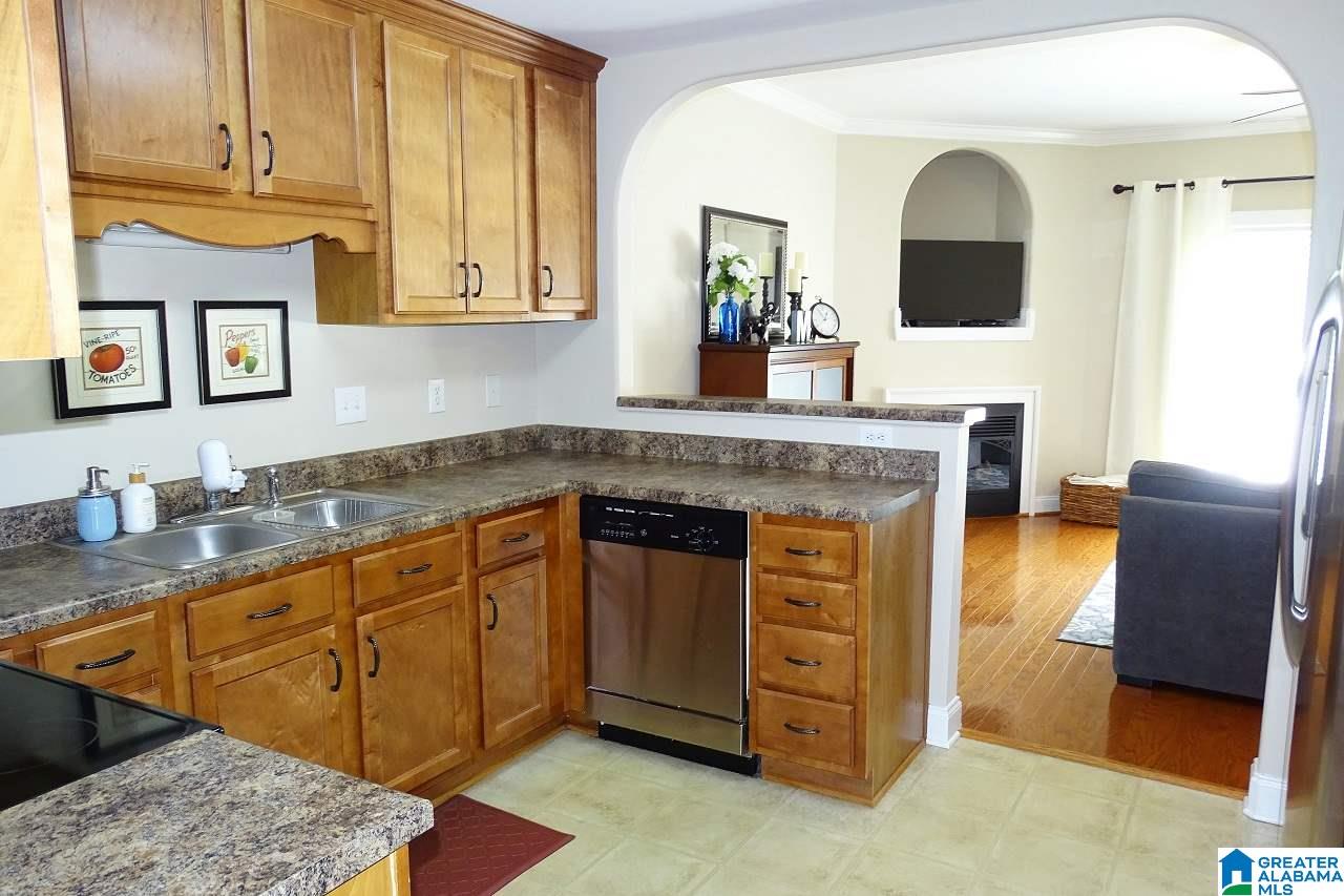227 Amy Lane Helena, AL 35080 - Photo 10 of 22