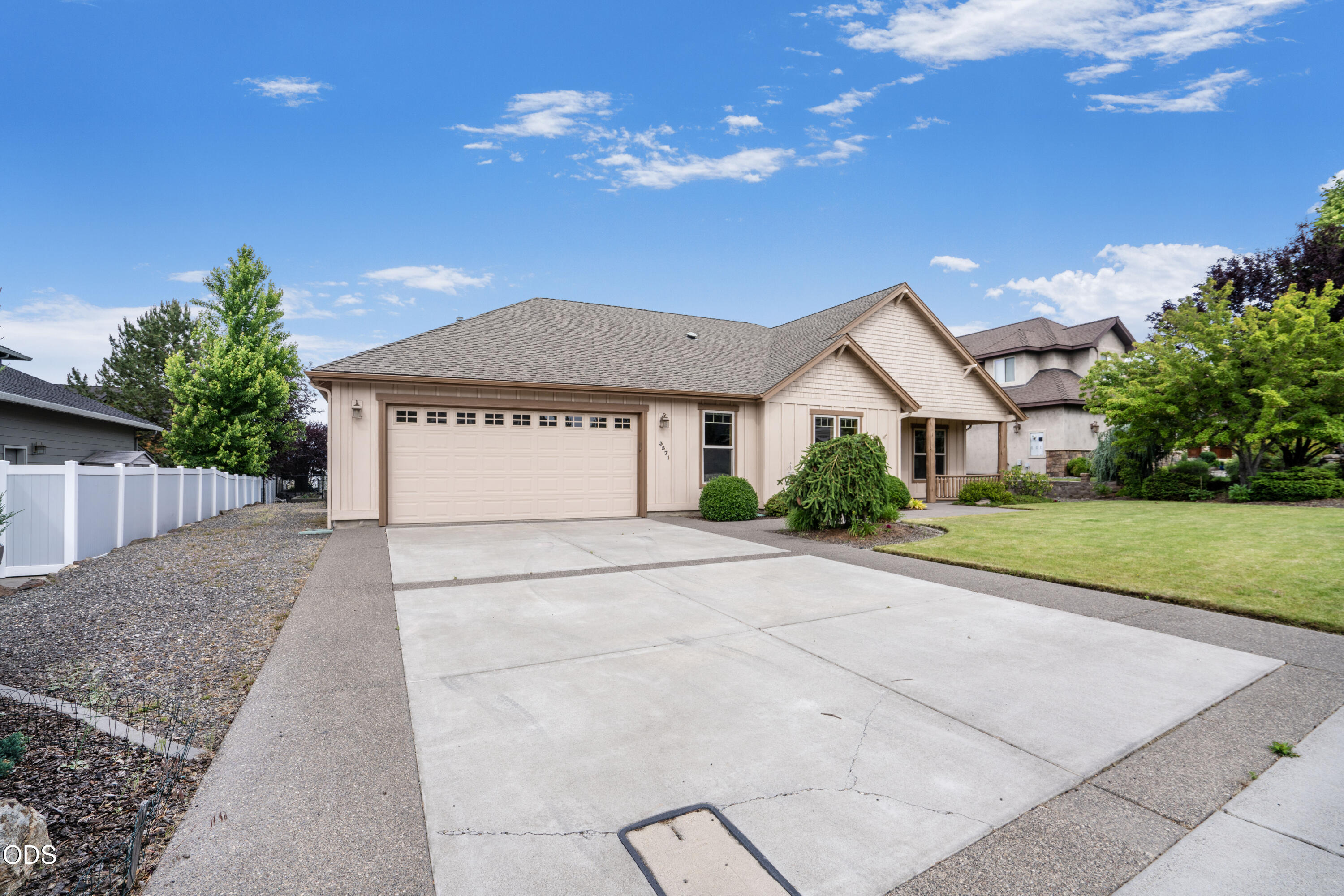 3571 Southwest 36th Place Redmond, OR 97756 - Photo 35 of 39