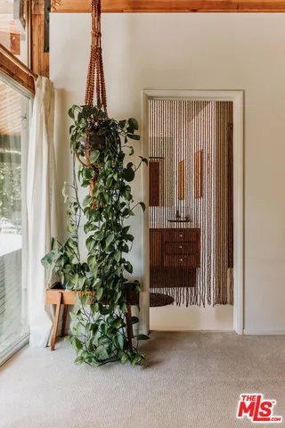 $5,950,000 | 630 Hightree Road, Santa Monica, CA 90402