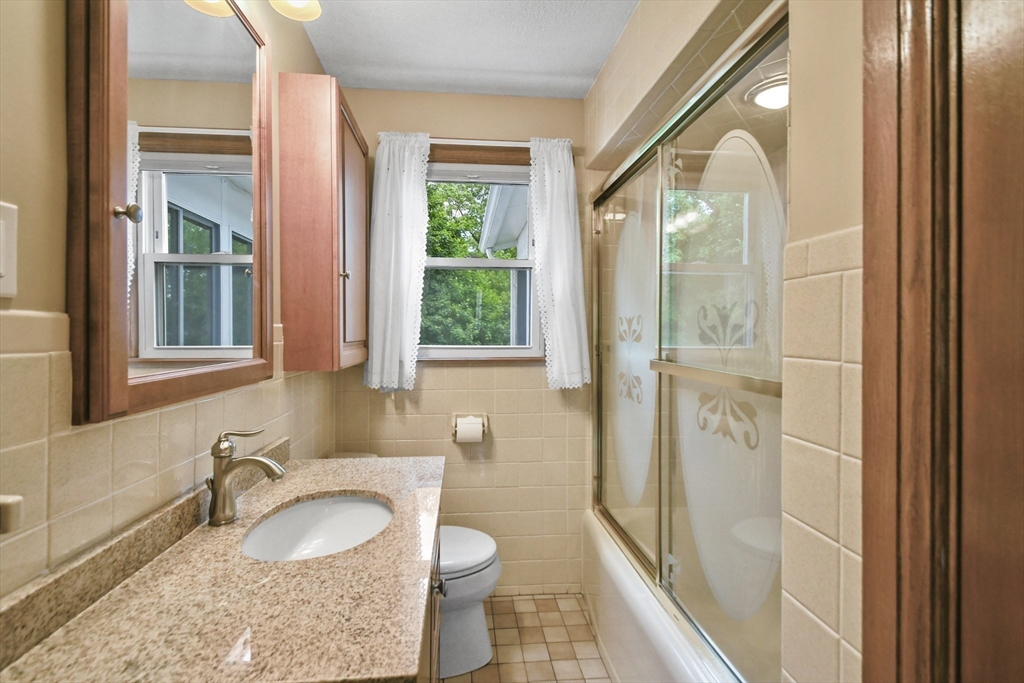 57 Strafford Road Westwood, MA 02090 - Photo 5 of 13 Gallery Image 5