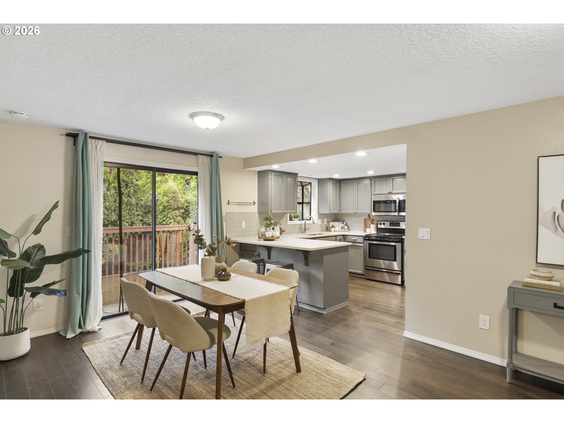 11051 Southeast Mather Road Clackamas, OR 97015 - Photo 11 of 27