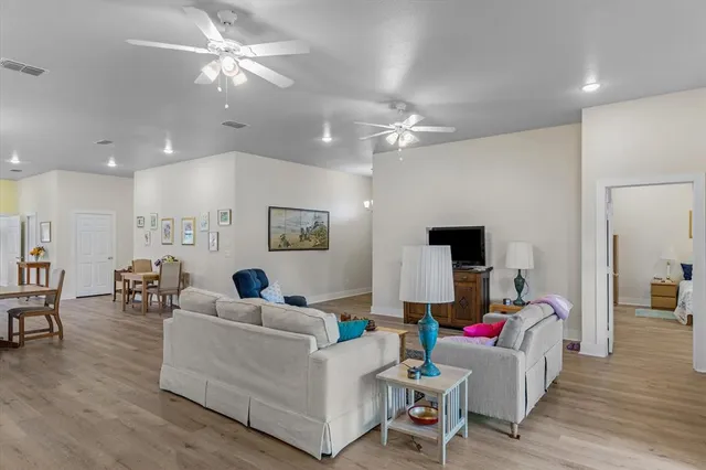 $450,000 | 1461 A VZ County Road, Ben Wheeler, TX 75754