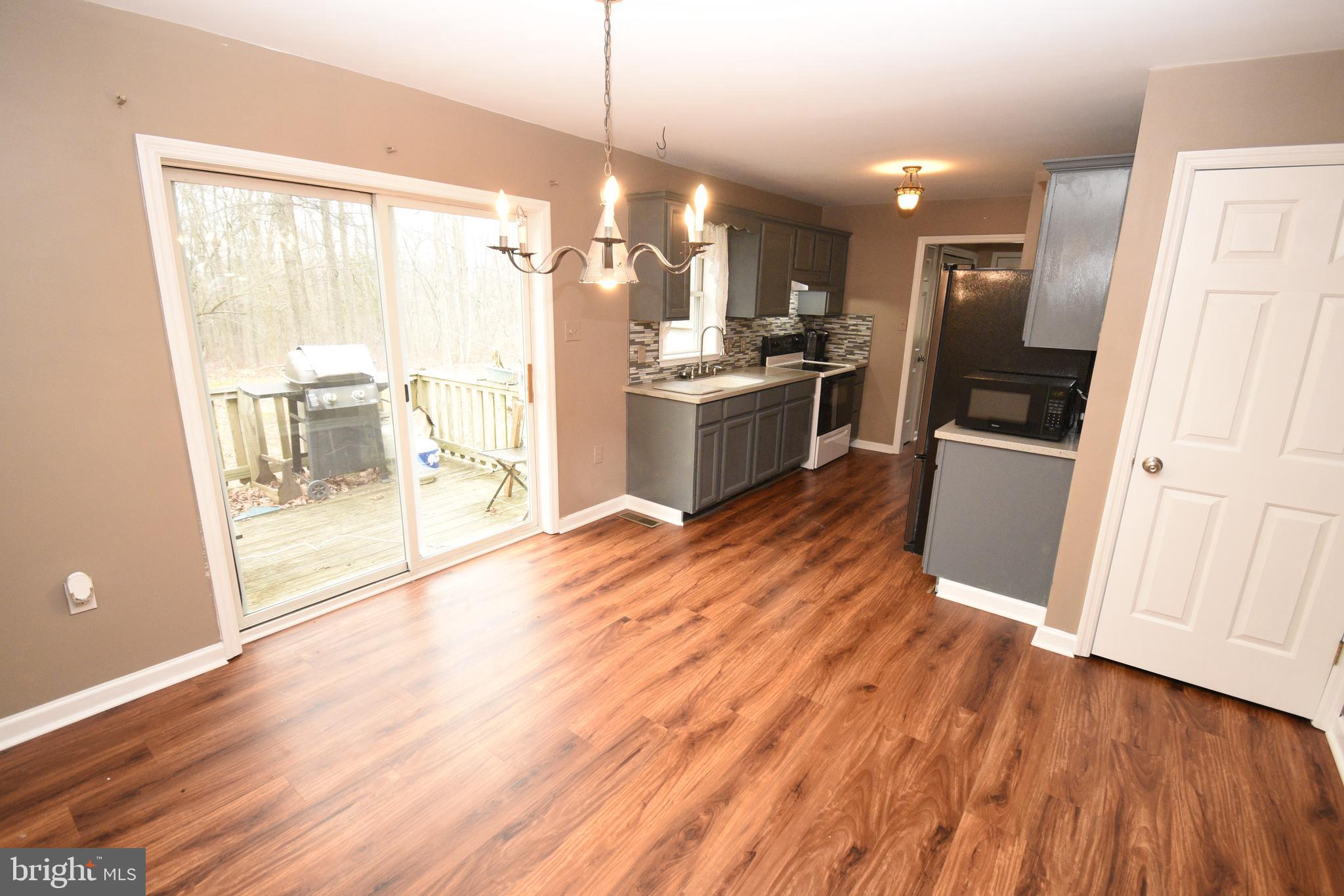 560 White Church Road York Springs, PA 17372 - Photo 4 of 28 Dining Room