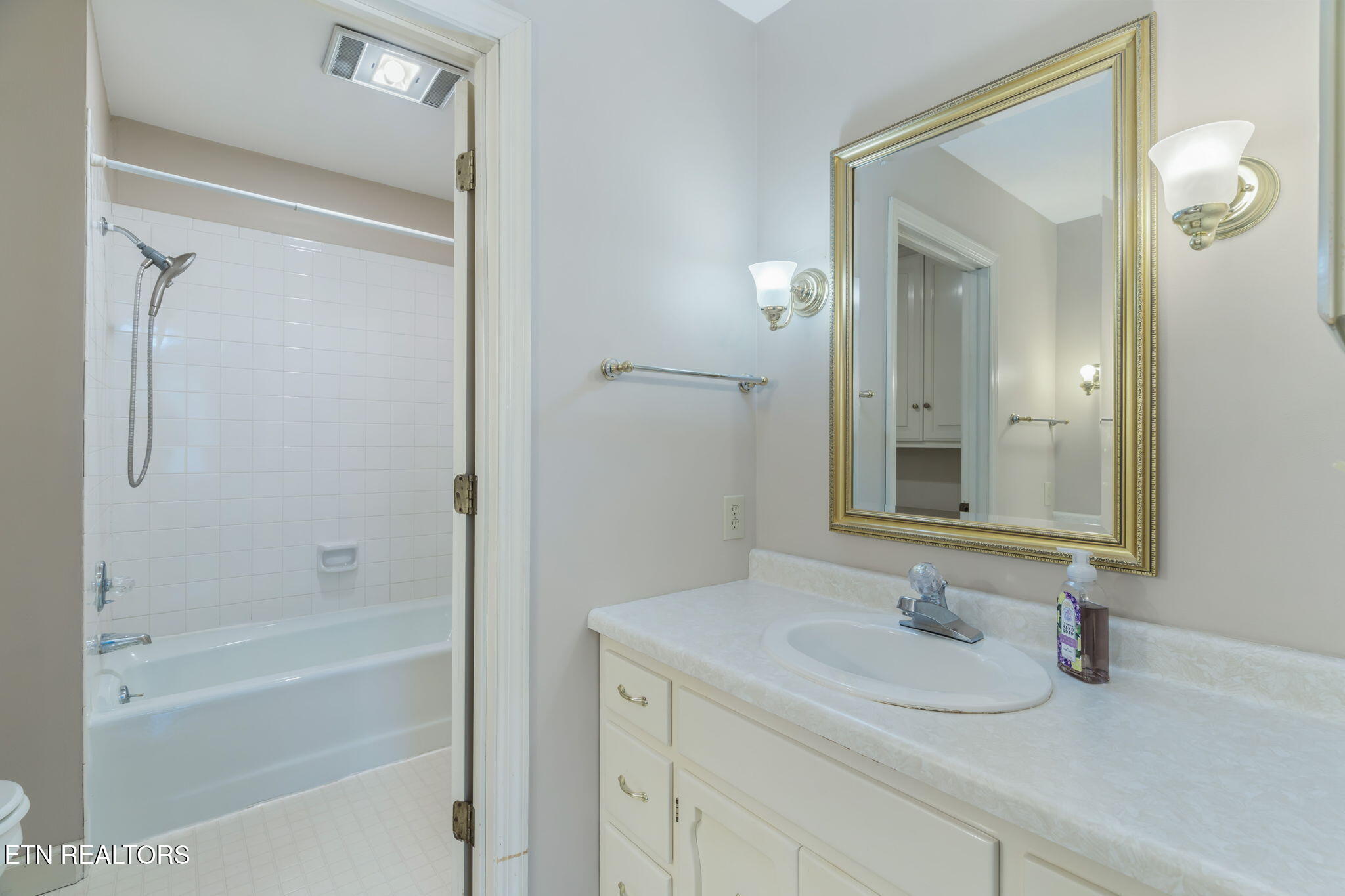 4969 Back Valley Road Speedwell, TN 37870 - Photo 25 of 49 31-web-or-mls-4969 Back Valley Road-58