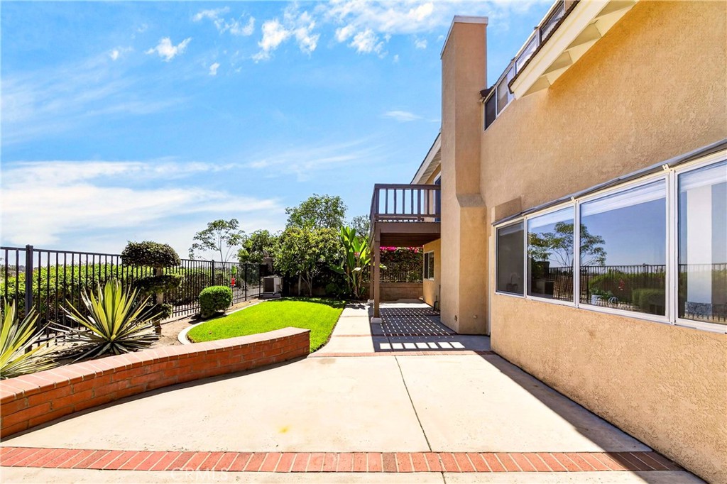 16140 Ridgeview Lane La Mirada, CA 90638 - Photo 37 of 48 Gallery Image 37