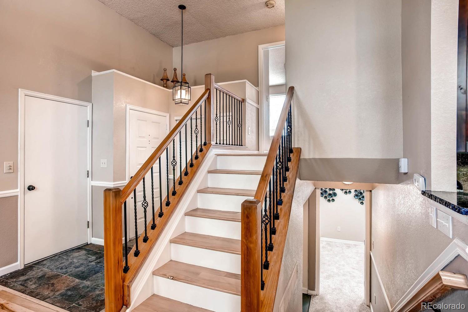 9165 Bell Flower Way Highlands Ranch, CO 80126 - Photo 15 of 28 Gallery Image 15