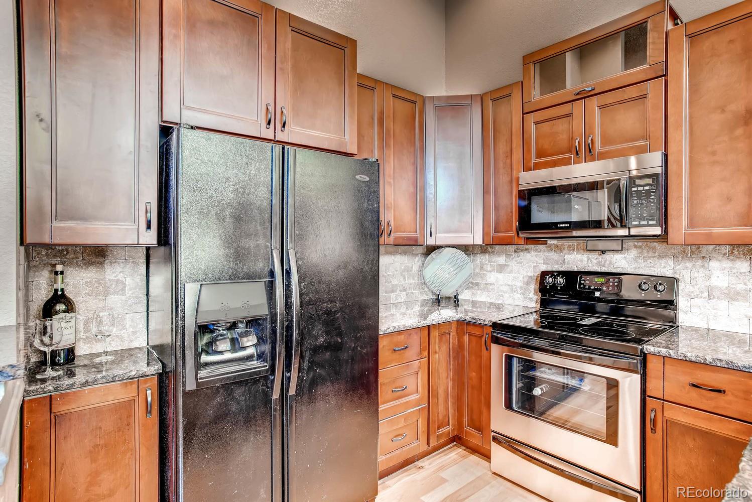 9165 Bell Flower Way Highlands Ranch, CO 80126 - Photo 10 of 28 Gallery Image 10