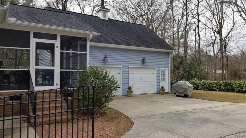 225 Pine Street Fort Mill, SC 29715 - Photo 37 of 40 a house view with a garden