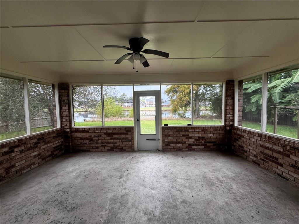 2117 Colonial Drive Laplace, LA 70068 - Photo 2 of 5