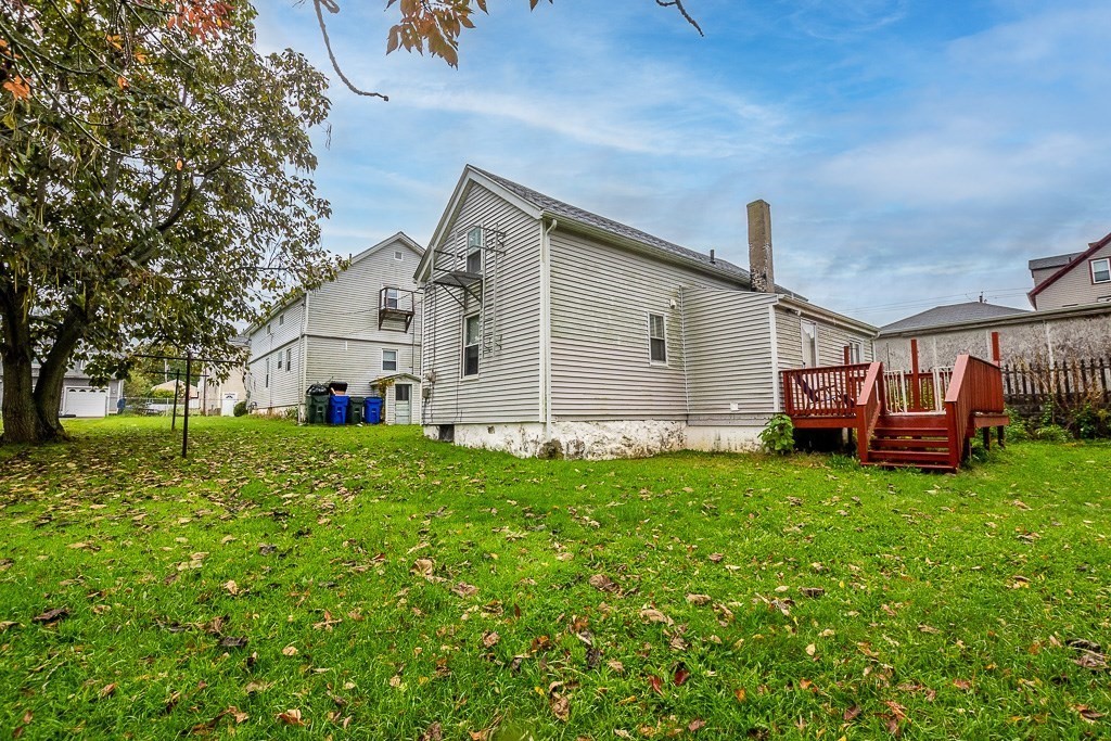 32-30 Dickinson Street Fall River, MA 02721 - Photo 11 of 37 Gallery Image 11