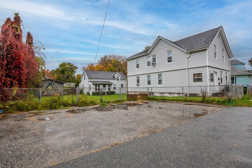 32-30 Dickinson Street Fall River, MA 02721 - Photo 13 of 37 Gallery Image 13