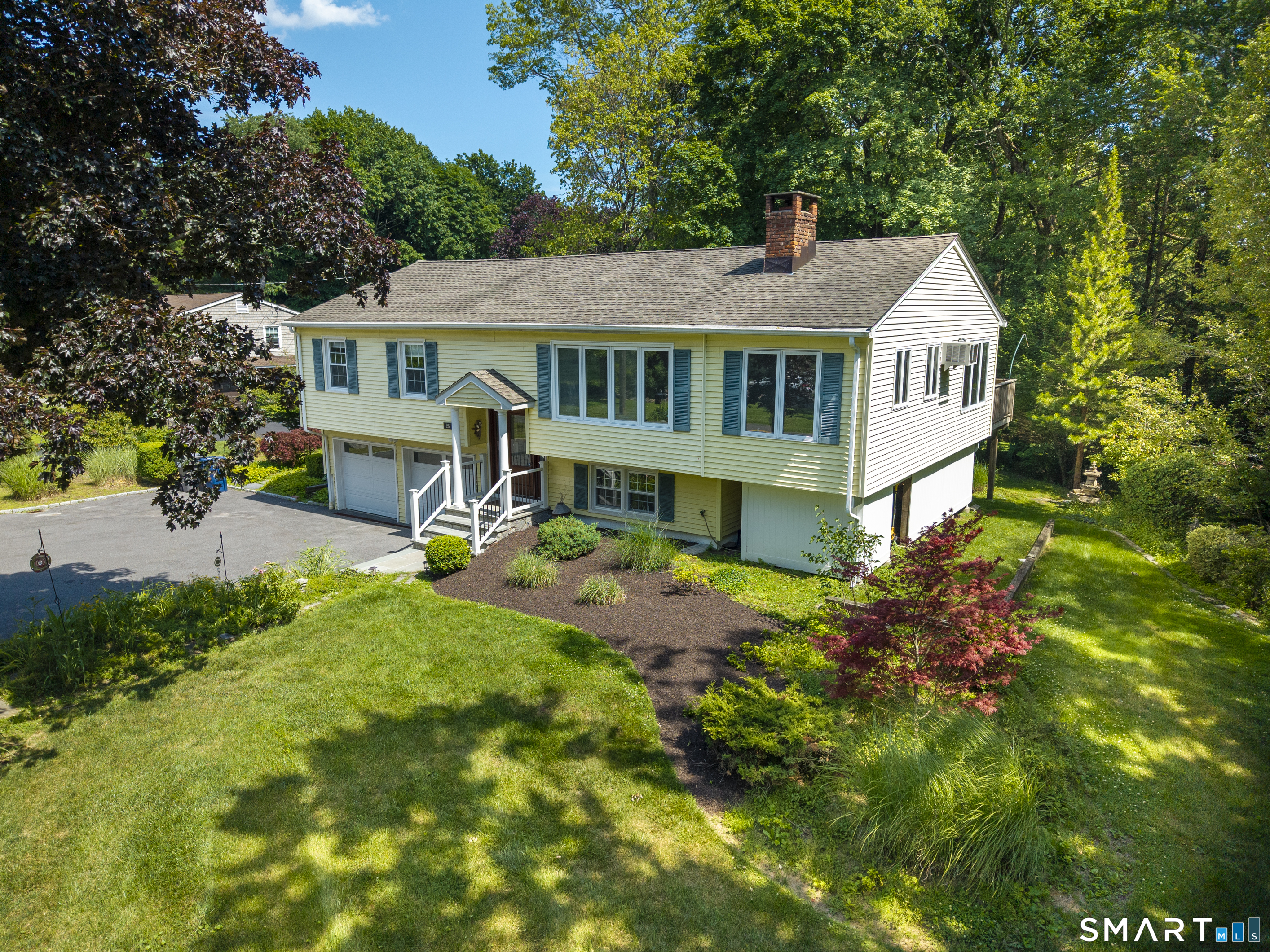 25 Olmstead Lane Ridgefield, CT 06877 - Photo 1 of 38