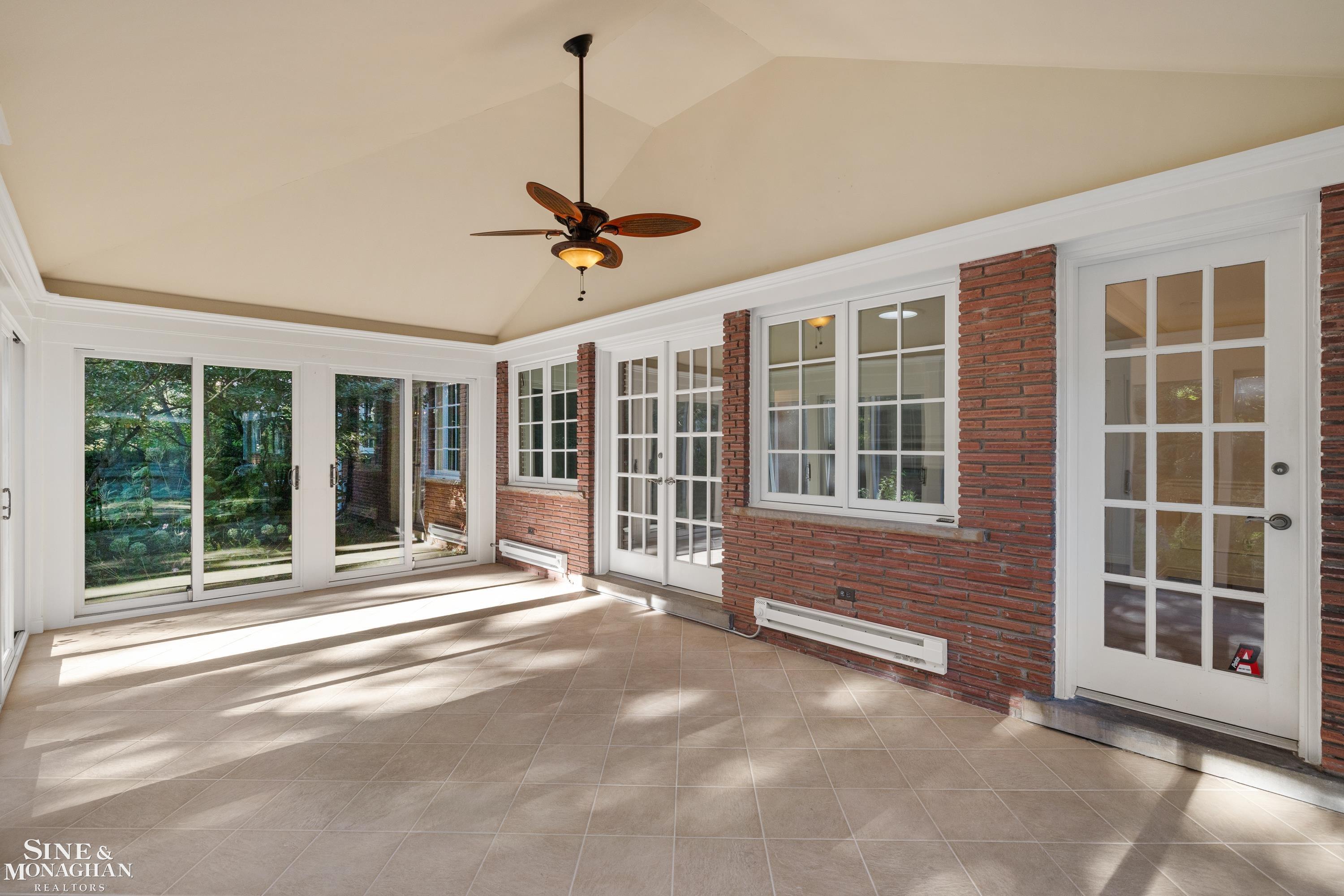 216 Ridge Road Grosse Pointe Farms, MI 48236 - Photo 37 of 50