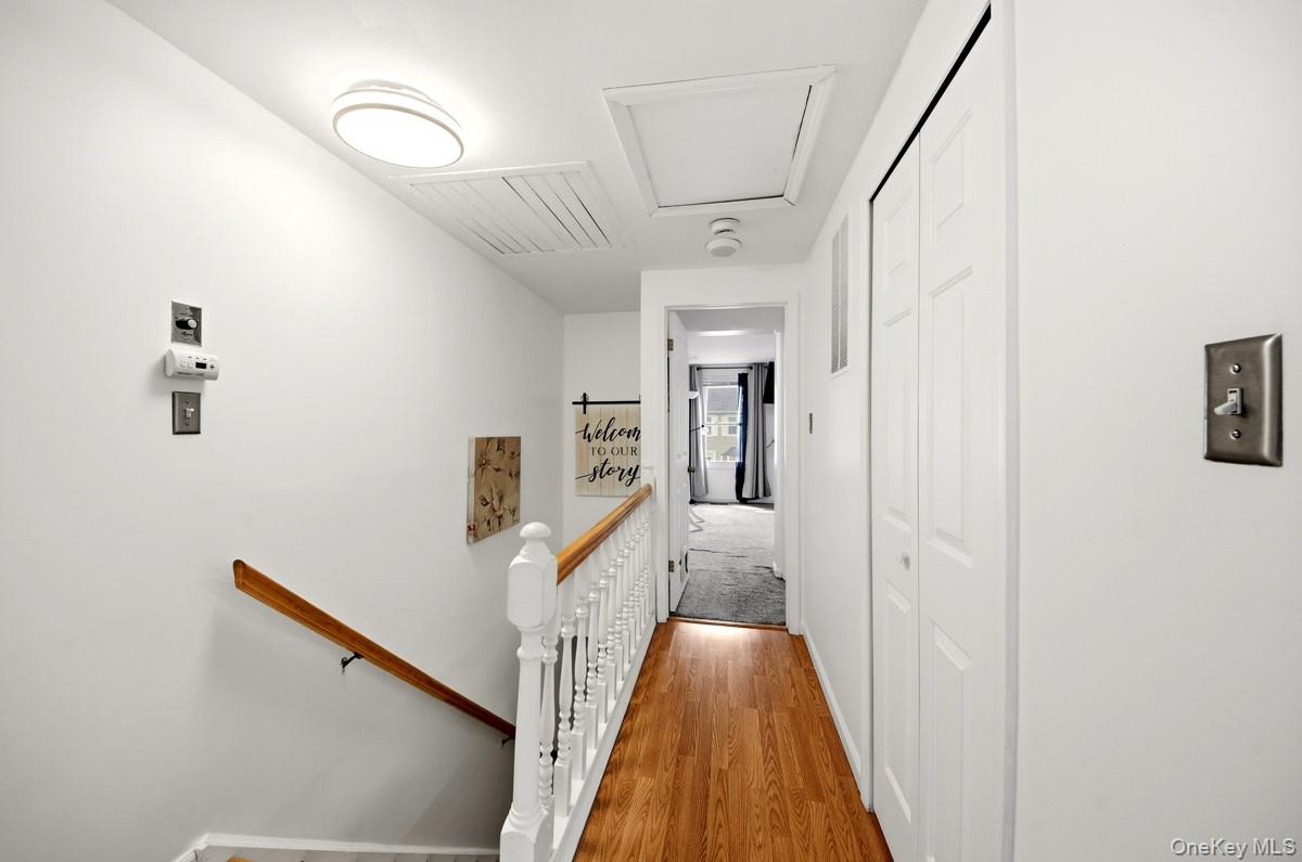 708 Mallard Way Peekskill, NY 10566 - Photo 15 of 29 a view of a hallway with closet