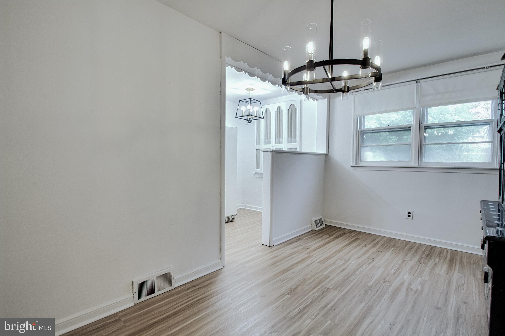 6329 Foxhill Road Philadelphia, PA 19120 - Photo 7 of 17 Gallery Image 7