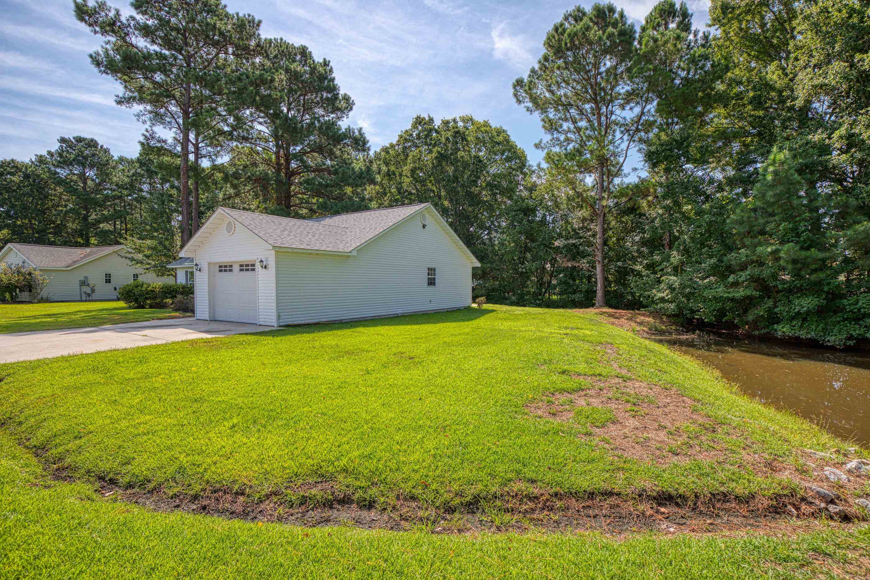 105 Osprey Cove Loop Myrtle Beach, SC 29588 - Photo 3 of 36