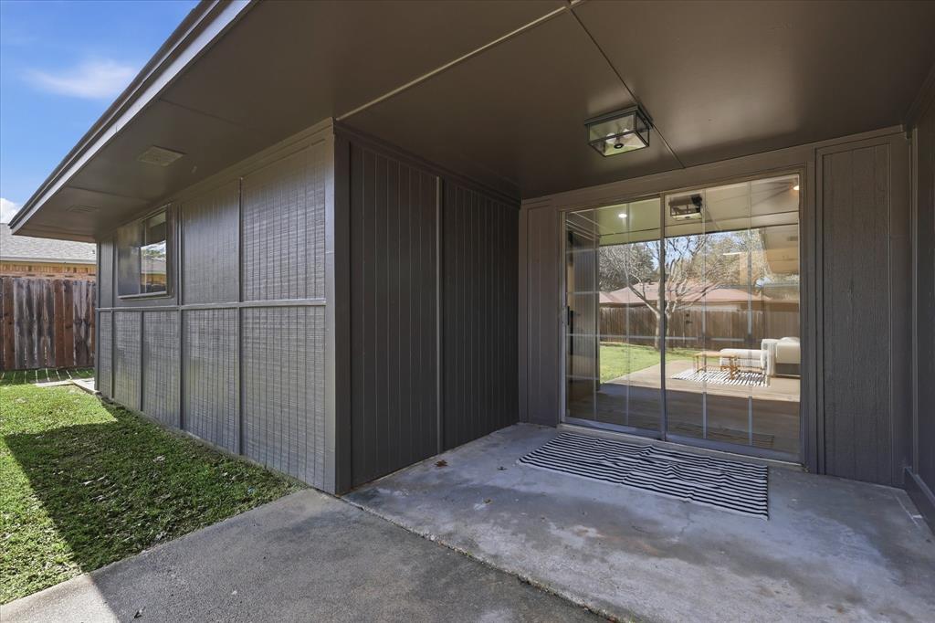 1929 Ruidoso Run Lewisville, TX 75077 - Photo 34 of 40