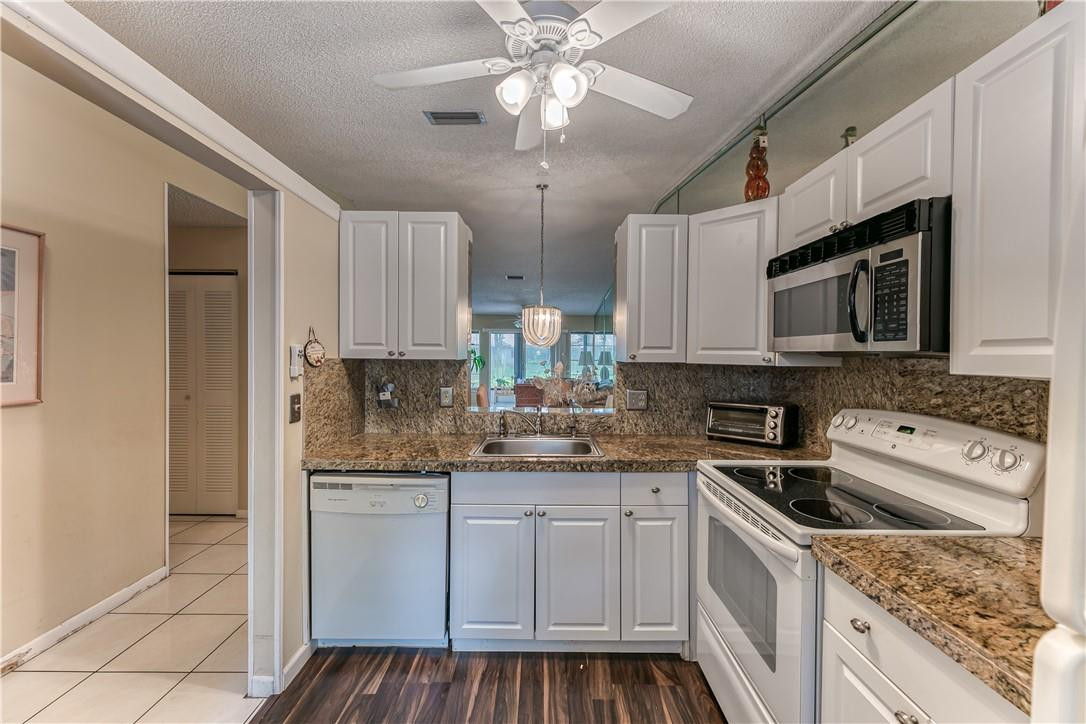 8939 Windtree Street, Unit C Boca Raton, FL 33496 - Photo 21 of 47 Photo 21