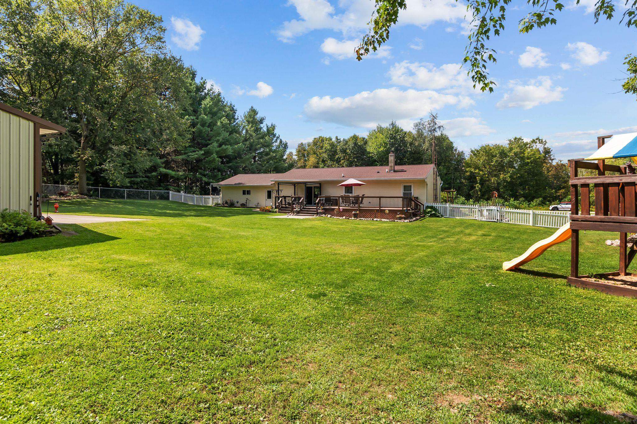 N5328 Collier Road New London, WI 54961 - Photo 11 of 49 Gallery Image 11
