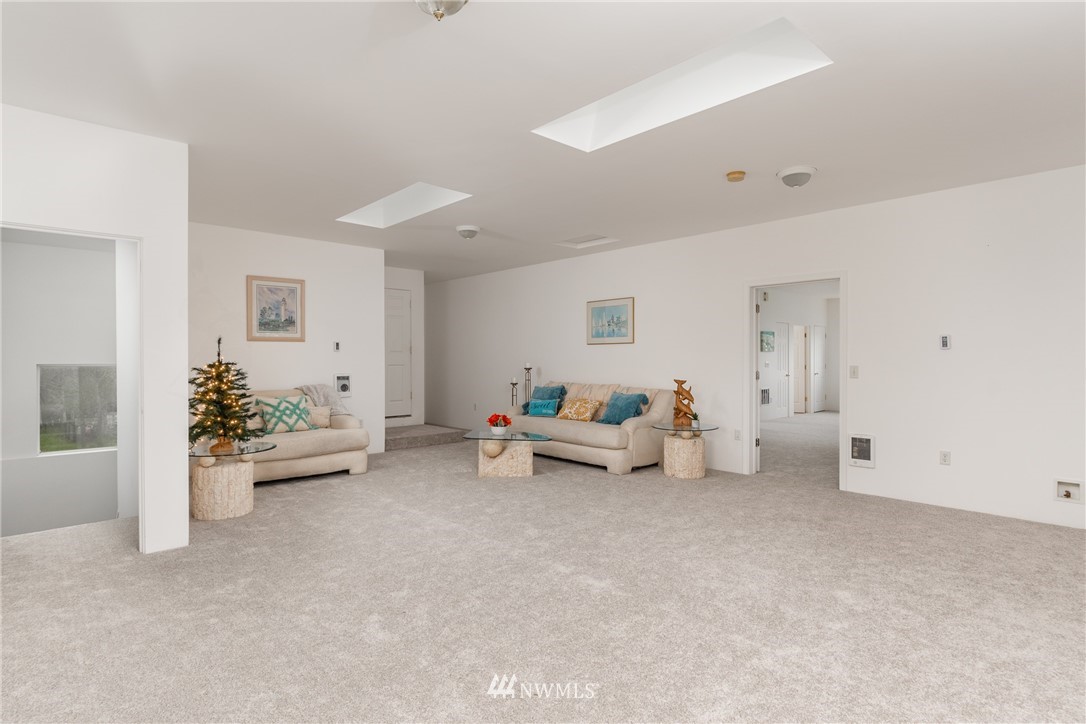 3023 Green Road Oak Harbor, WA 98277 - Photo 17 of 39 Gallery Image 17