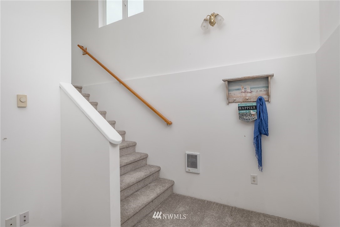 3023 Green Road Oak Harbor, WA 98277 - Photo 20 of 39 Gallery Image 20