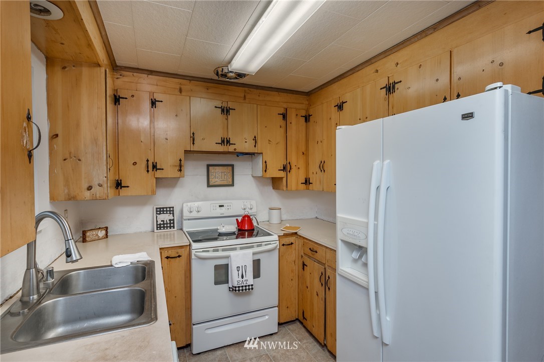 3023 Green Road Oak Harbor, WA 98277 - Photo 34 of 39 Gallery Image 34