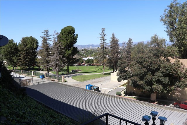 4431 Don Ricardo Drive, Unit 23 Baldwin Hills, CA 90008 - Photo 15 of 20