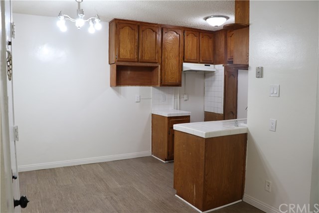 4431 Don Ricardo Drive, Unit 23 Baldwin Hills, CA 90008 - Photo 5 of 20