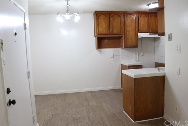 4431 Don Ricardo Drive, Unit 23 Baldwin Hills, CA 90008 - Photo 6 of 20