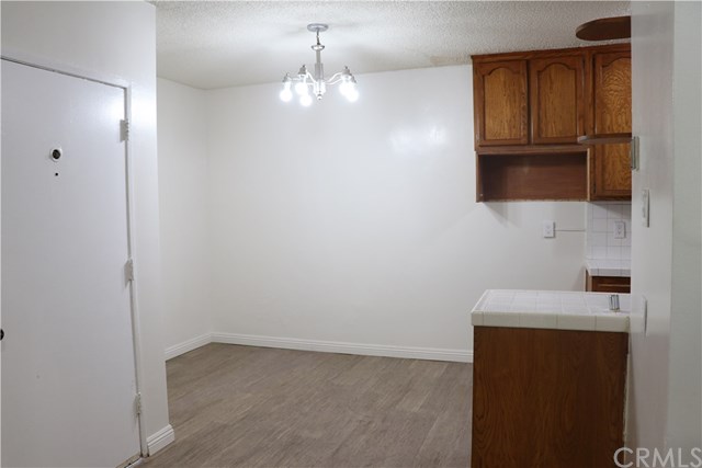 4431 Don Ricardo Drive, Unit 23 Baldwin Hills, CA 90008 - Photo 7 of 20