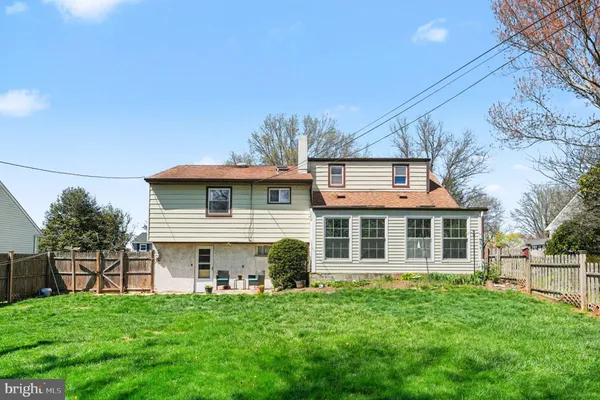 $495,000 | 256 Woodlawn Drive, Lansdale, PA 19446