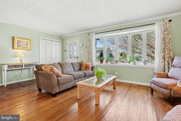 $495,000 | 256 Woodlawn Drive, Lansdale, PA 19446