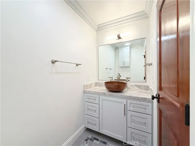 $6,750 | 32110 Canyon Crest Court, Westlake Village, CA 91361