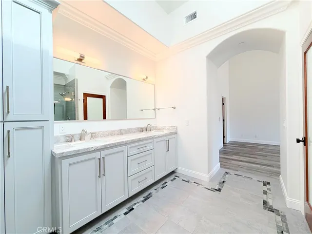 $6,750 | 32110 Canyon Crest Court, Westlake Village, CA 91361