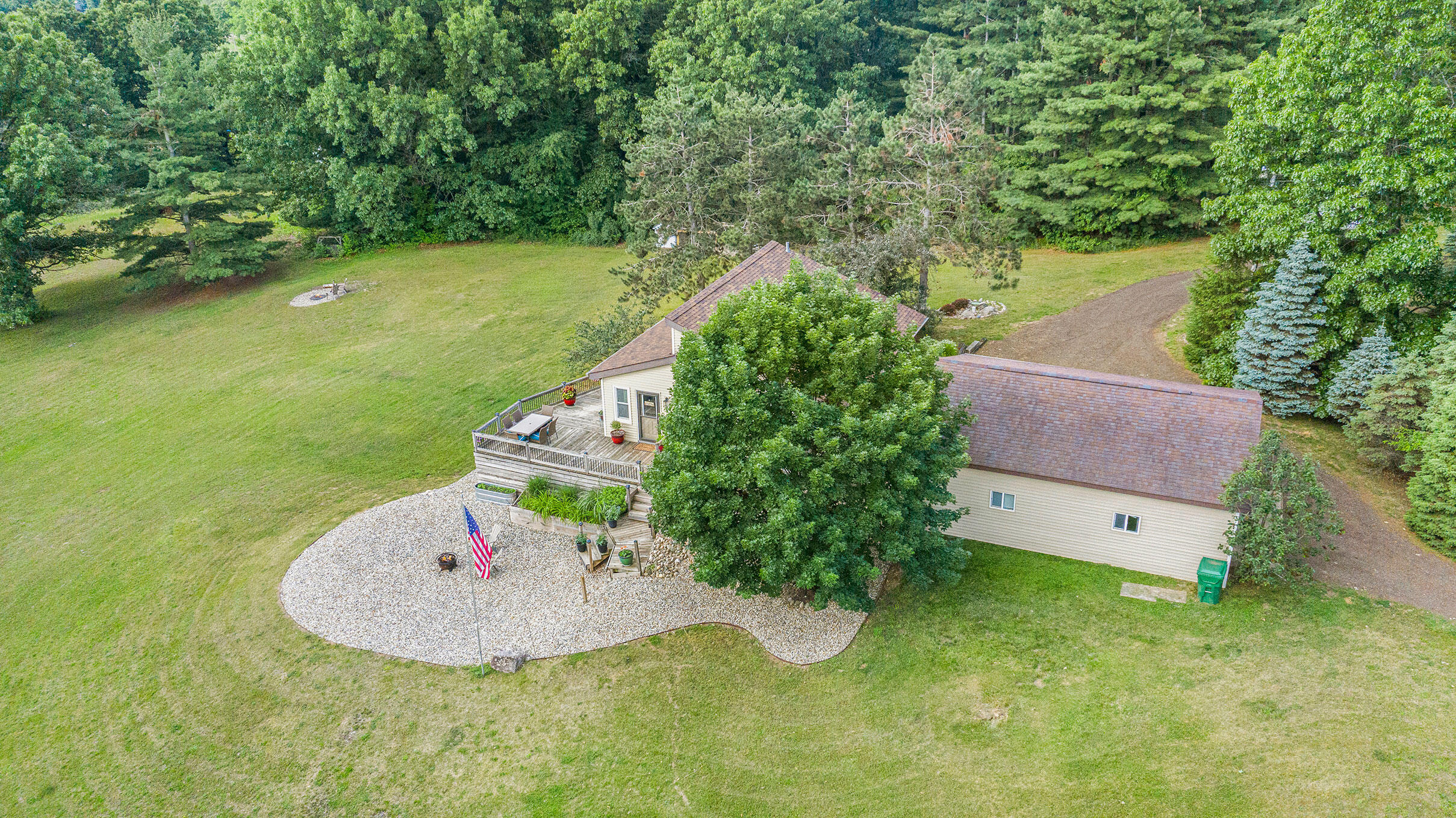 55531 Ruggles Road Three Rivers, MI 49093 - Photo 5 of 40 DJI_0245