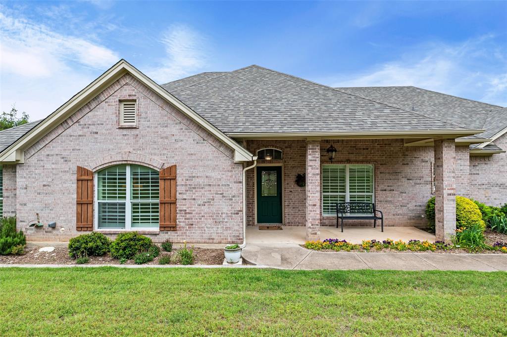 2809 Wind Point Court Tolar, TX 76476 - Photo 4 of 40