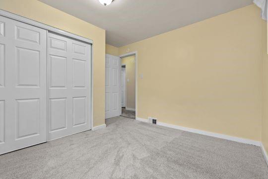 2050 Township Road Monroeville, PA 15146 - Photo 15 of 25 a view of an empty room