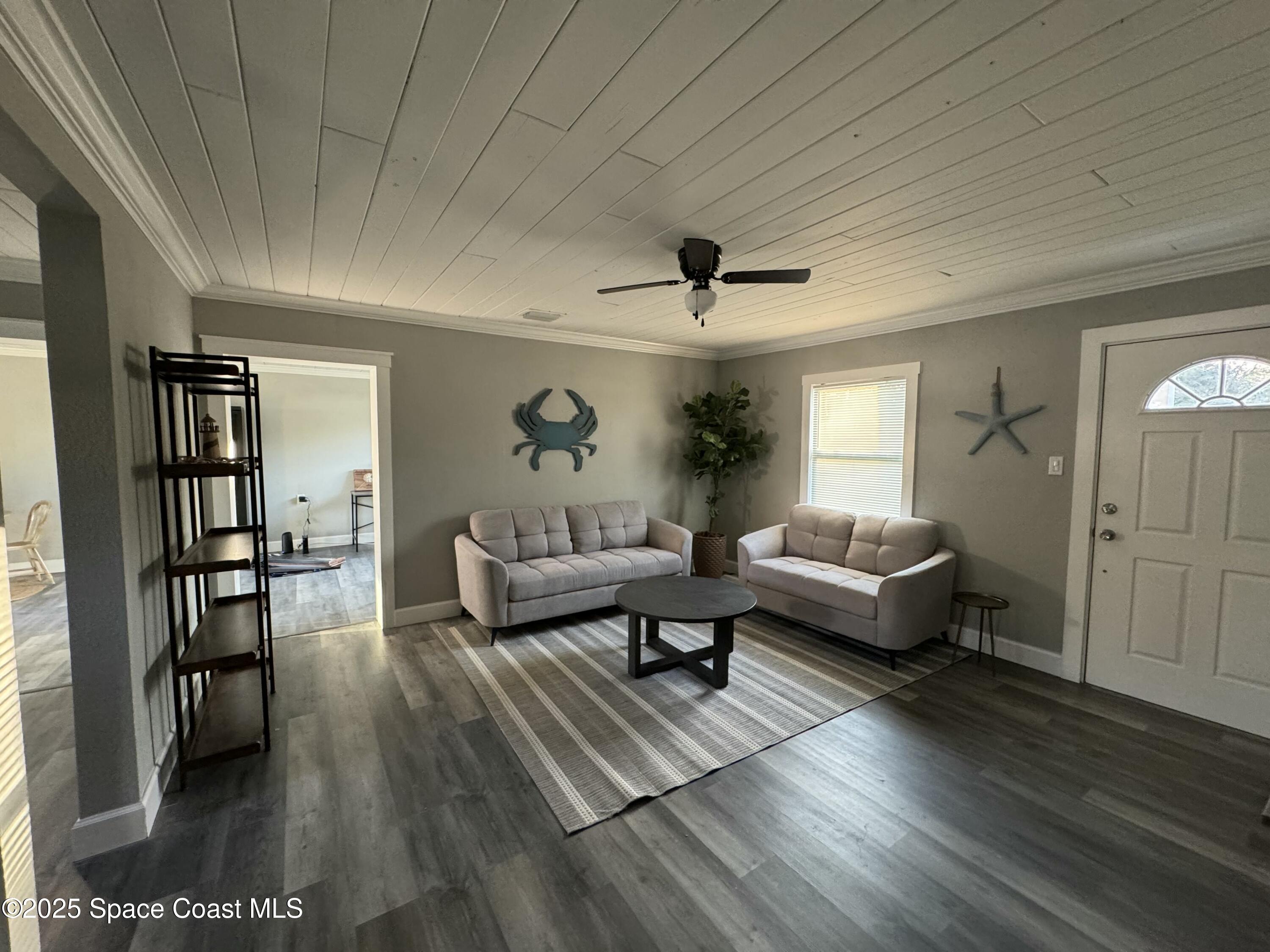 2415 Dairy Road Melbourne, FL 32901 - Photo 7 of 13 Livingroom