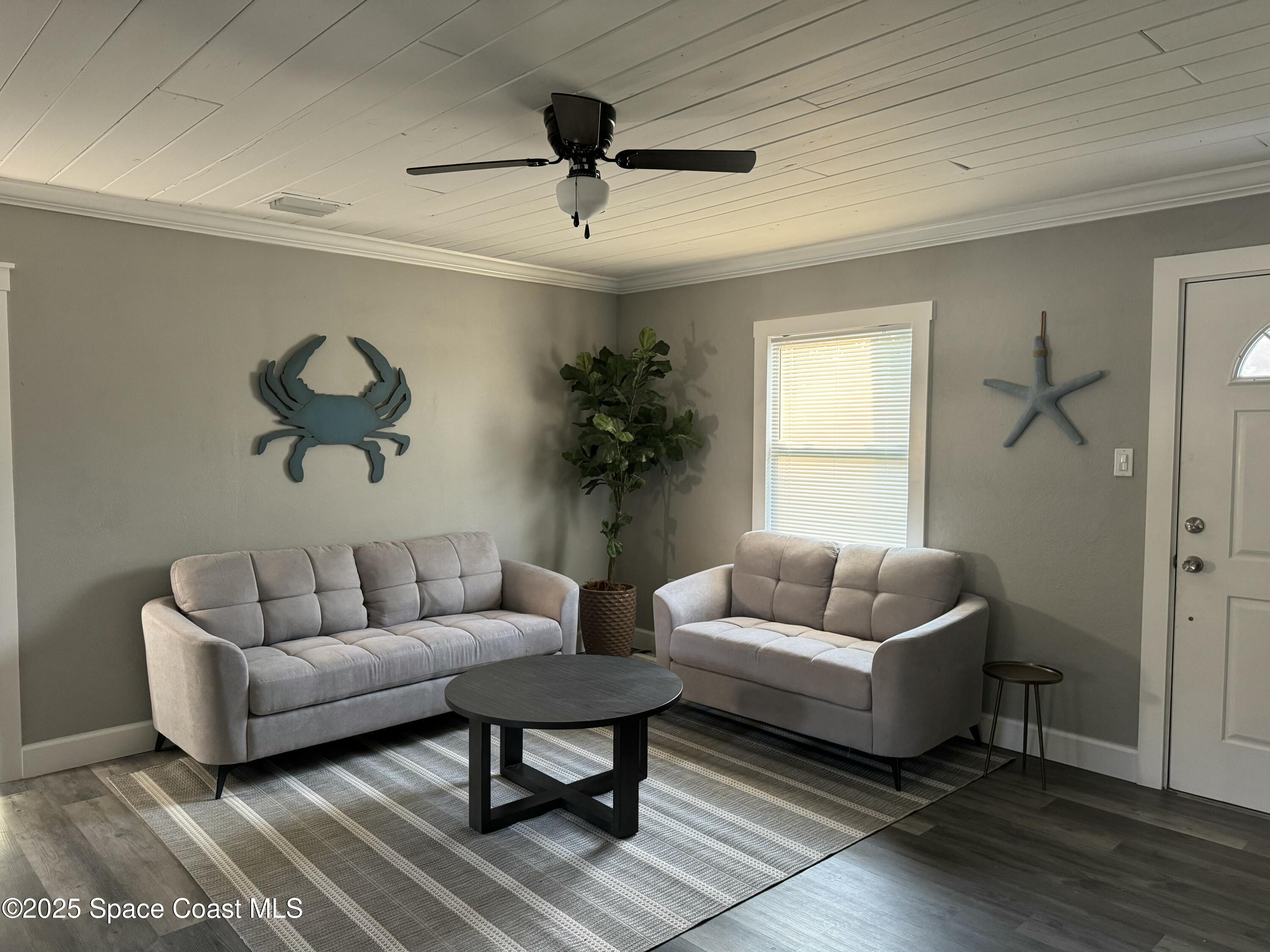 2415 Dairy Road Melbourne, FL 32901 - Photo 8 of 13 Livingroom