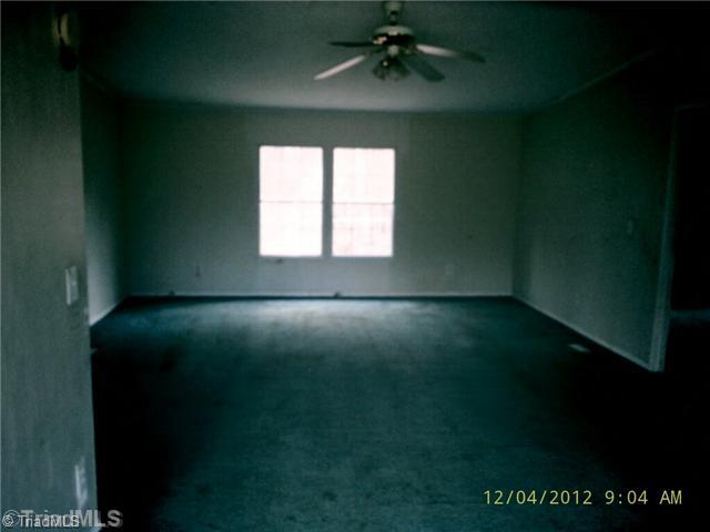 924 Shaw Road Elon, NC 27244 - Photo 3 of 5 Living Room.