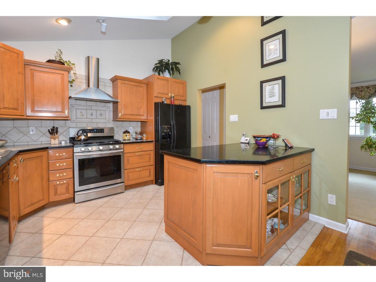 626 Cedarbrook Road Southampton, PA 18966 - Photo 9 of 20 Gallery Image 9