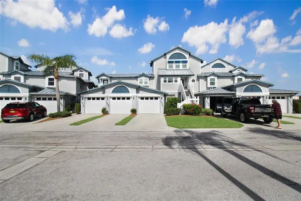 $9,500 | 1389 Siesta Bayside Drive, Unit 1389F, Sarasota, FL 34242