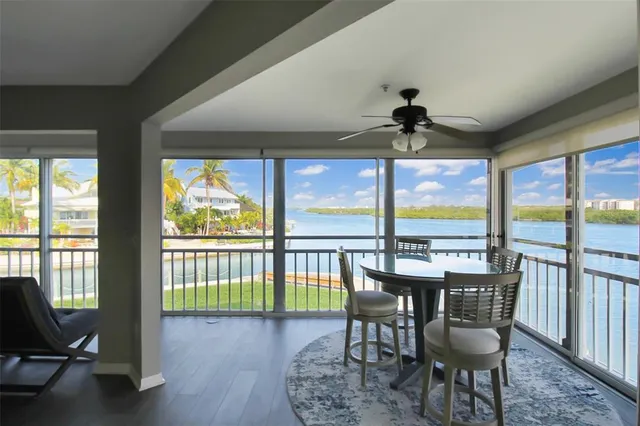 $9,500 | 1389 Siesta Bayside Drive, Unit 1389F, Sarasota, FL 34242