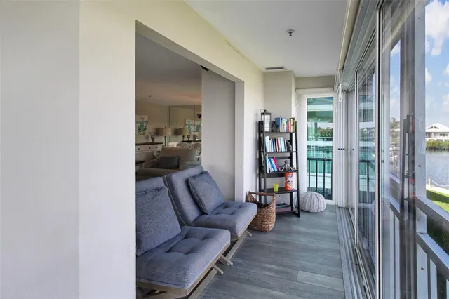 $9,500 | 1389 Siesta Bayside Drive, Unit 1389F, Sarasota, FL 34242