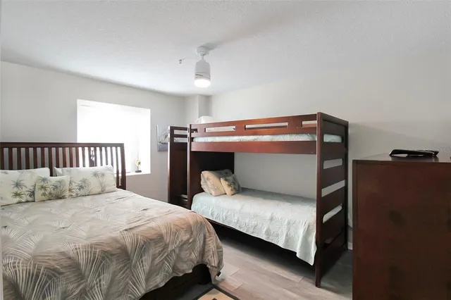 $9,500 | 1389 Siesta Bayside Drive, Unit 1389F, Sarasota, FL 34242