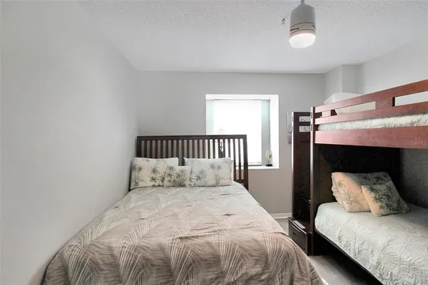 $9,500 | 1389 Siesta Bayside Drive, Unit 1389F, Sarasota, FL 34242