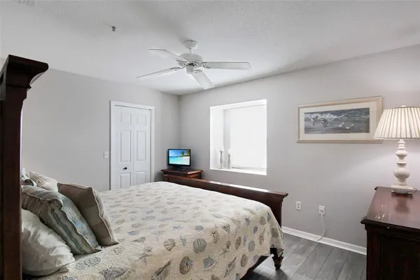 $9,500 | 1389 Siesta Bayside Drive, Unit 1389F, Sarasota, FL 34242